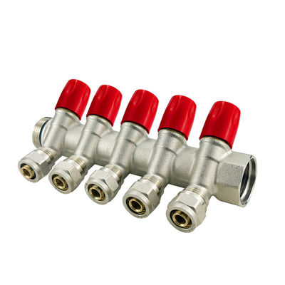 OEM 2-6ways Brass Pex Manifold Προσαρμοσμένο μέγεθος / μέσο κανονικής θερμοκρασίας για εξαρτήματα θέρμανσης δαπέδου
